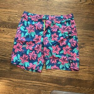 William Murray Golf Shorts/Swimming Trunks.  Size Smalll.  Flower print